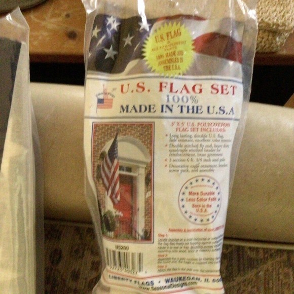 Liberty Flags American Flag Set 3'X5' PolyCotton Eagle Ornament New (2) - Picture 6 of 9